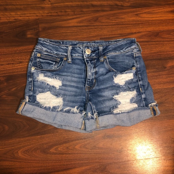 american eagle ripped jean shorts